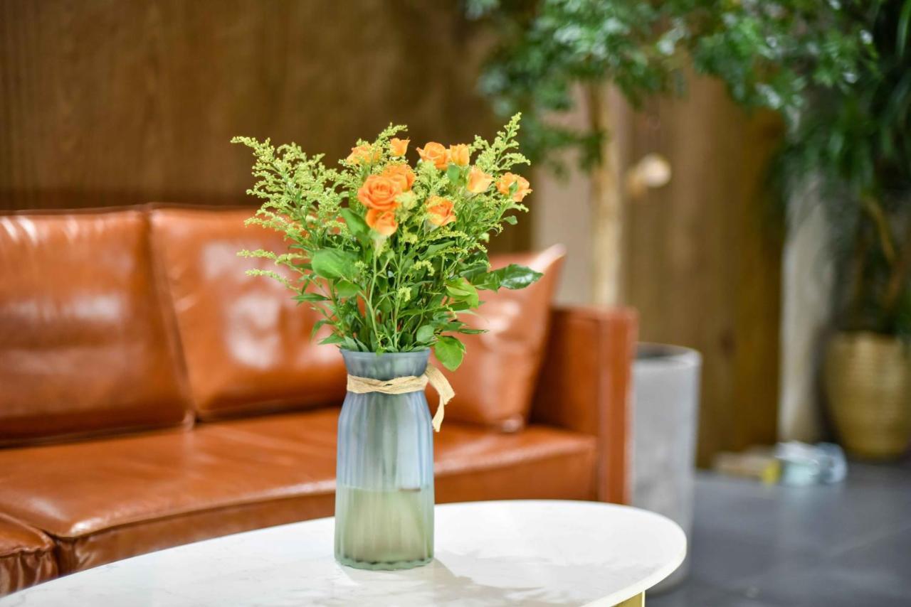 Xingshe Alley Courtyard Hotel Beijing Wangfujing Forbidden City Branch - Breakfast Included & English Speaking Reception & Free Wifi And Laundry Room & Hutong Culture & Cat-Keeping & Flower-Growing Terrace & One Day Tour Service & Free Coffee Extérieur photo