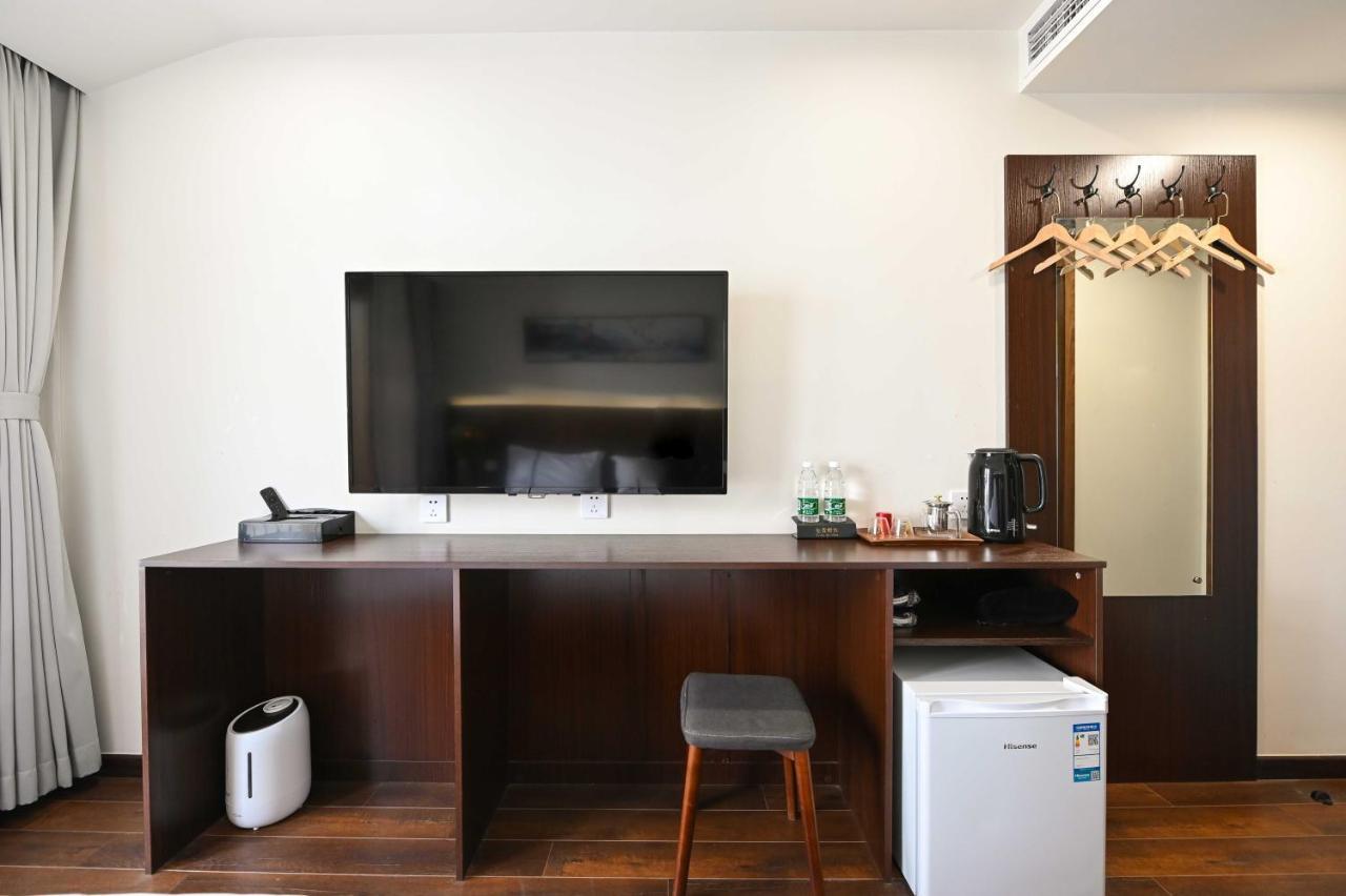 Xingshe Alley Courtyard Hotel Beijing Wangfujing Forbidden City Branch - Breakfast Included & English Speaking Reception & Free Wifi And Laundry Room & Hutong Culture & Cat-Keeping & Flower-Growing Terrace & One Day Tour Service & Free Coffee Extérieur photo