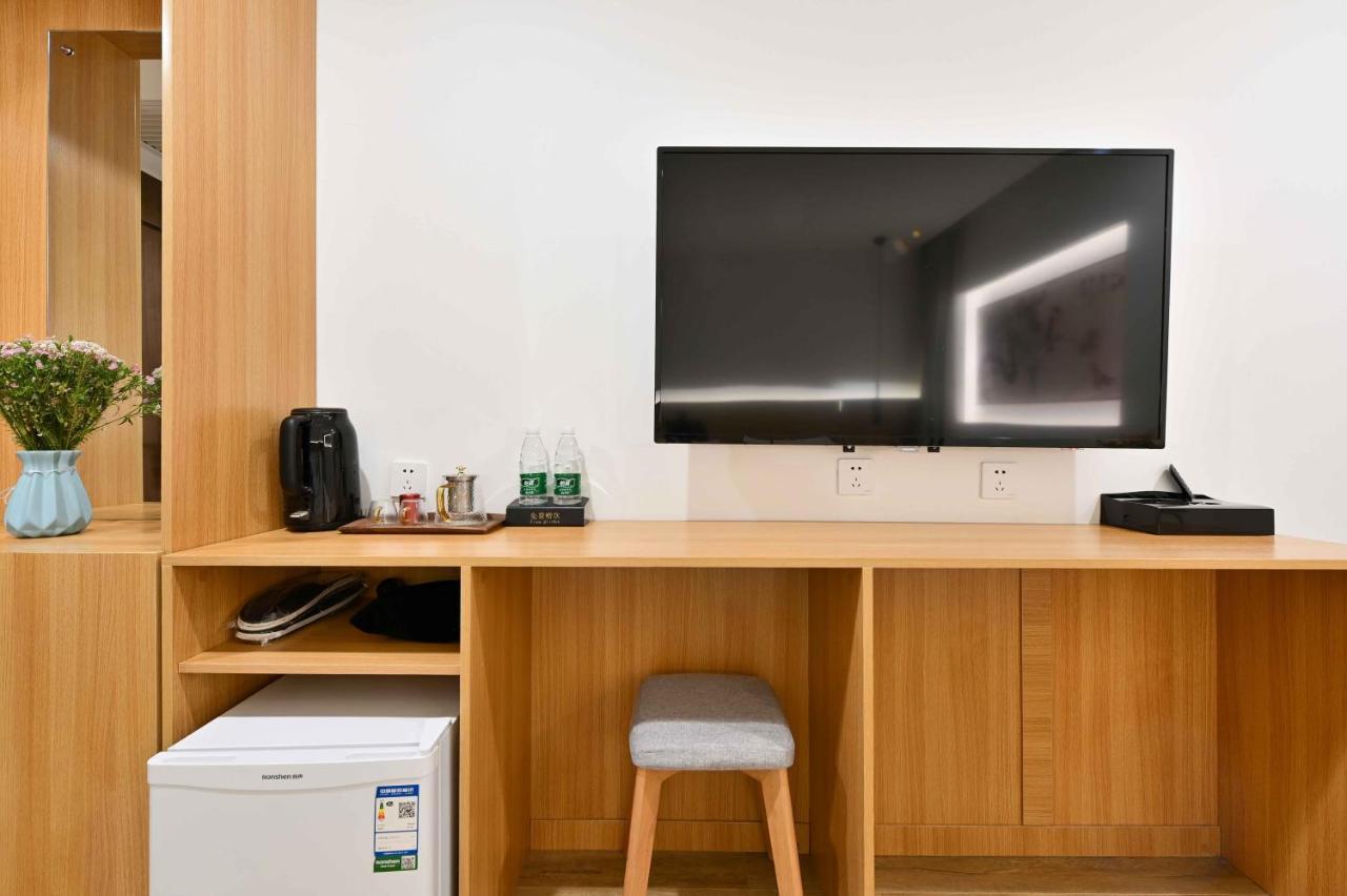Xingshe Alley Courtyard Hotel Beijing Wangfujing Forbidden City Branch - Breakfast Included & English Speaking Reception & Free Wifi And Laundry Room & Hutong Culture & Cat-Keeping & Flower-Growing Terrace & One Day Tour Service & Free Coffee Extérieur photo